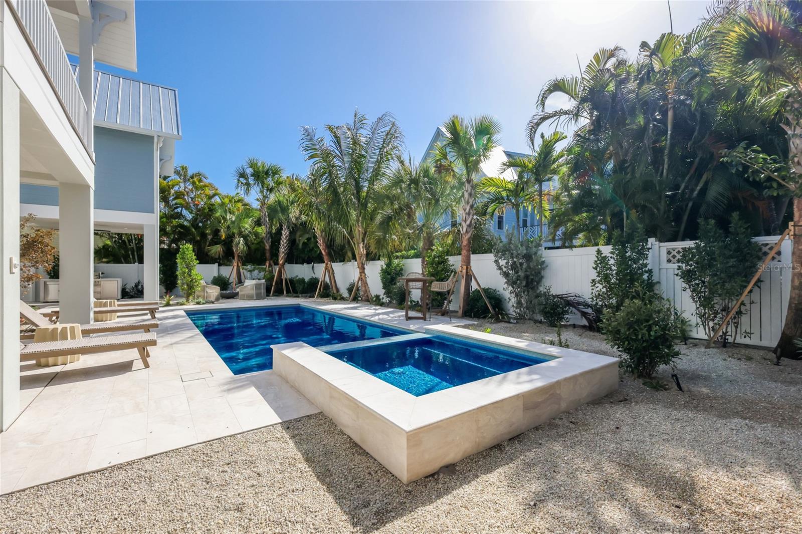 215 SYCAMORE AVE, ANNA MARIA, FL — photo 67