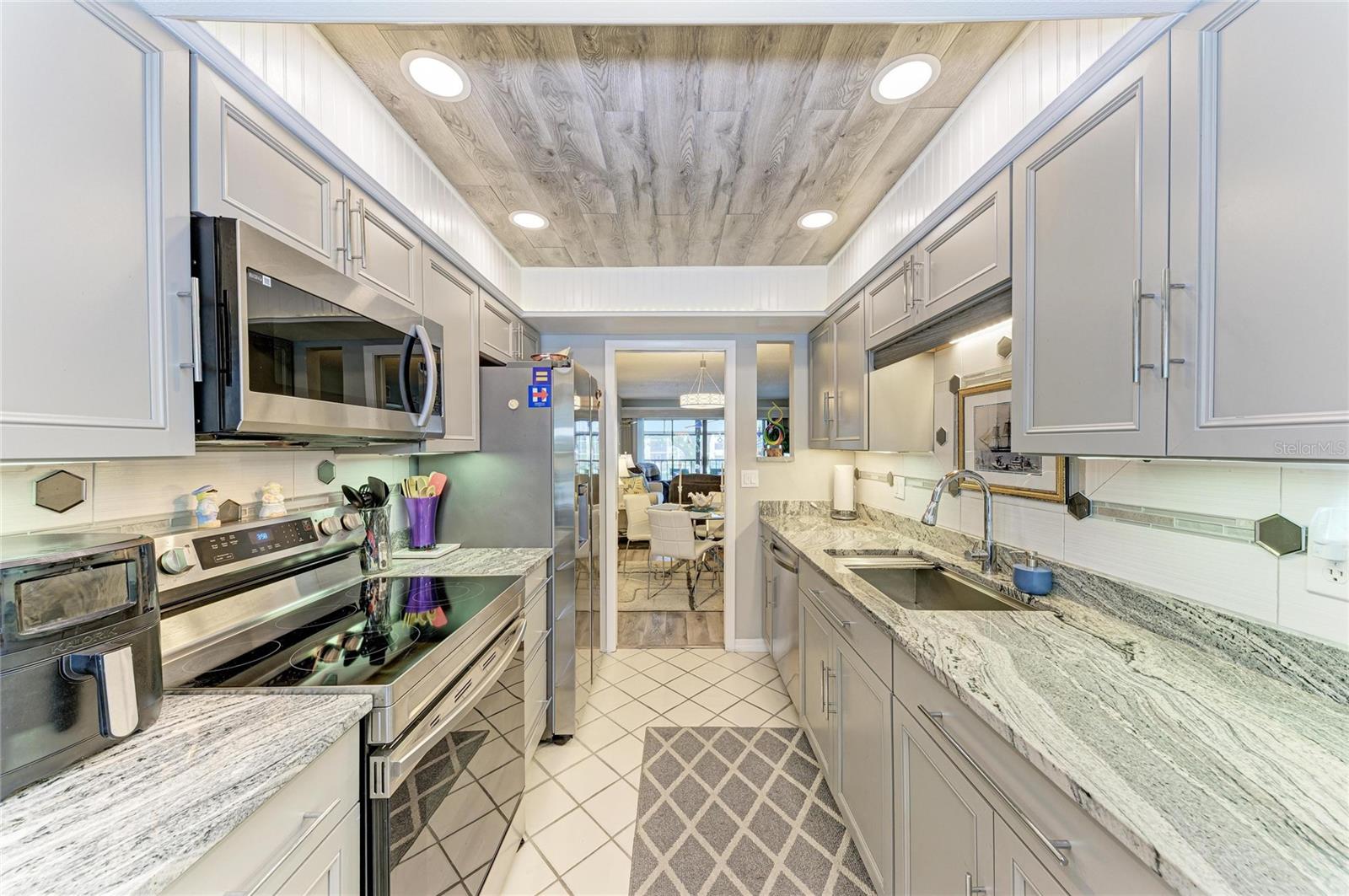 625 30TH AVE W #G203, BRADENTON, FL — photo 15