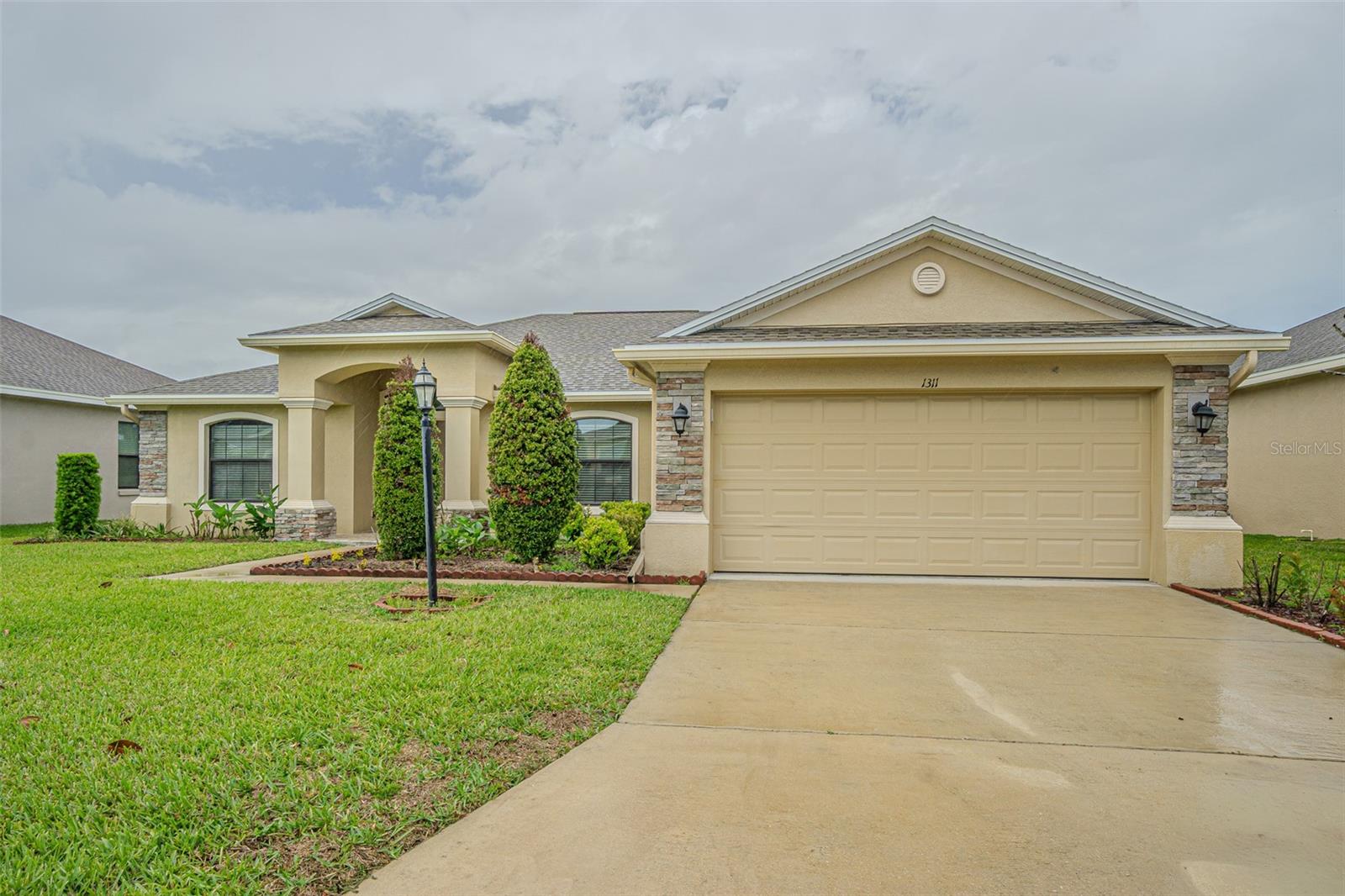 1311 EVERGREEN PARK CIR, LAKELAND, FL — photo 2
