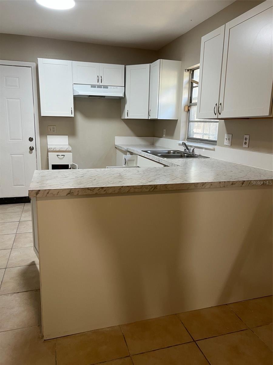 3122 SW 26TH TER #B, GAINESVILLE, FL — photo 10