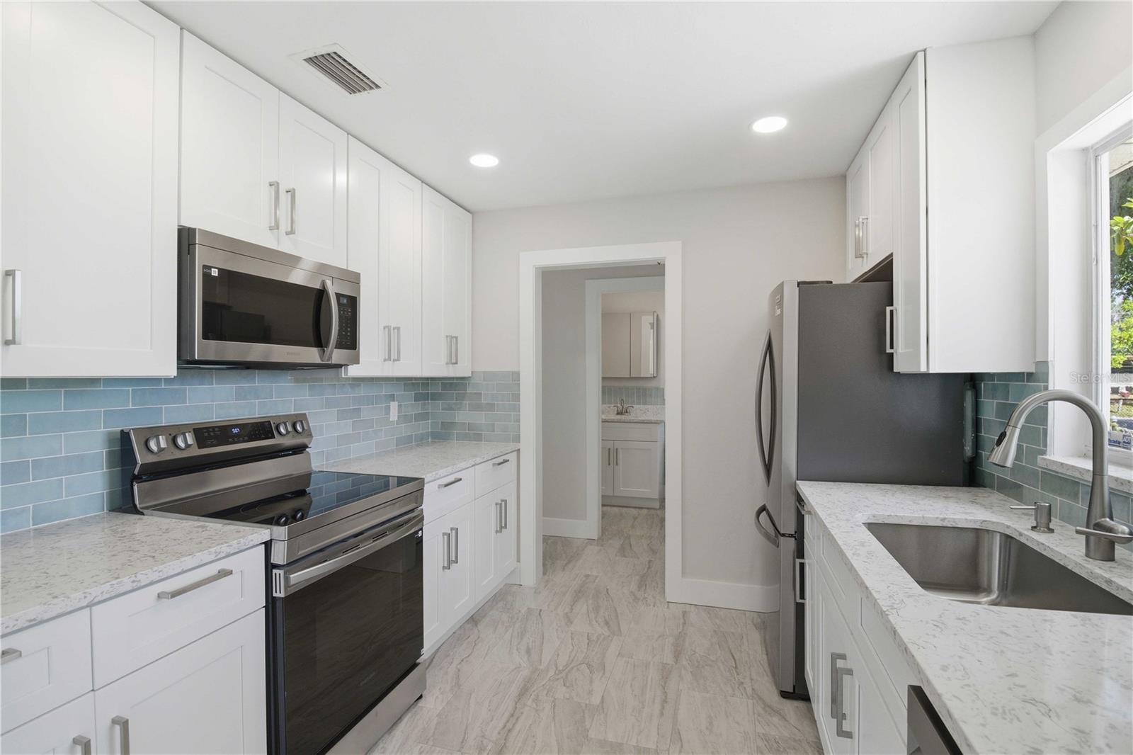 2816 MICHIGAN ST, SARASOTA, FL — photo 13