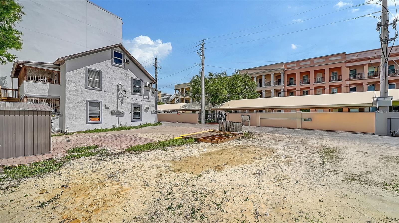 420 KUMQUAT CT, SARASOTA, FL — photo 21