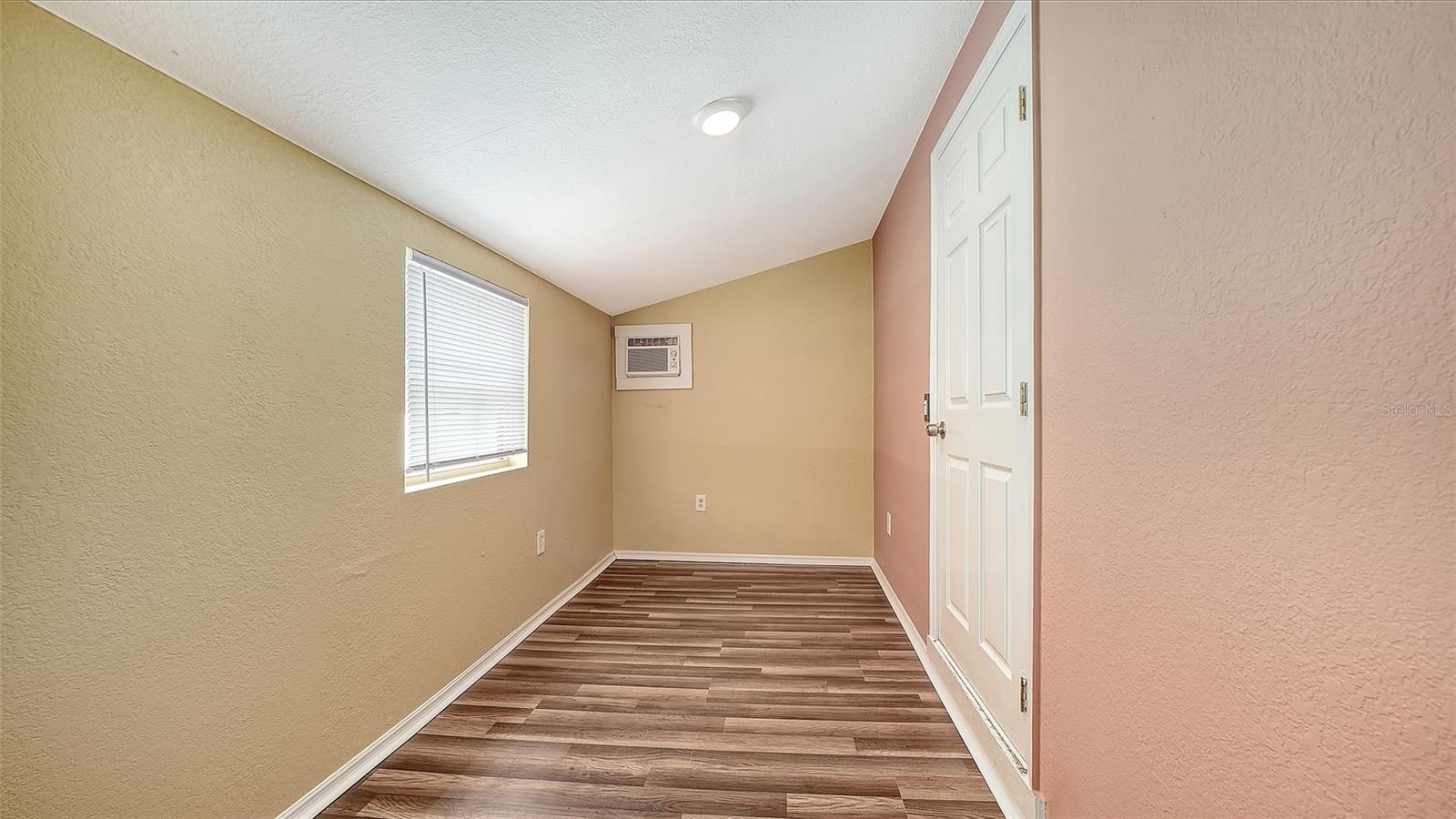 420 KUMQUAT CT, SARASOTA, FL — photo 48