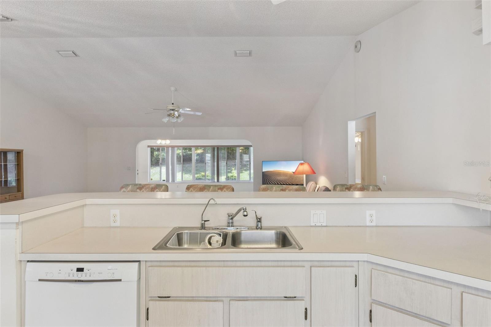 26245 NEWCOMBE CIR, LEESBURG, FL — photo 20
