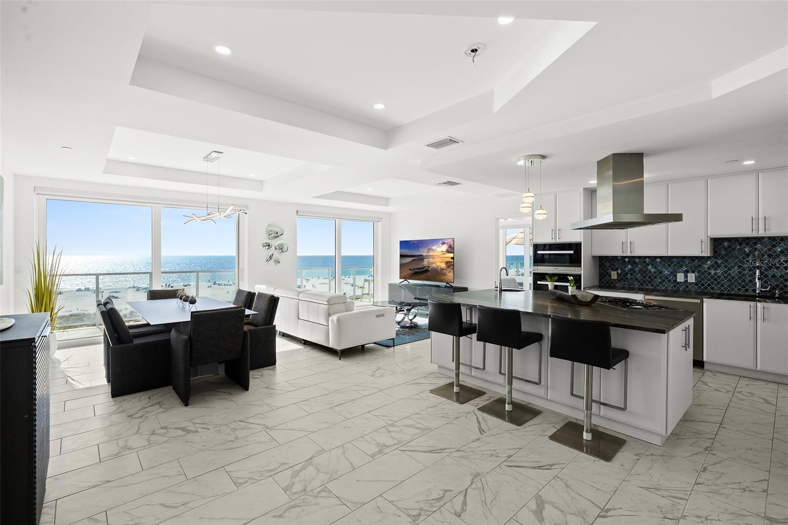15 AVALON ST #502, CLEARWATER BEACH, FL — photo 14
