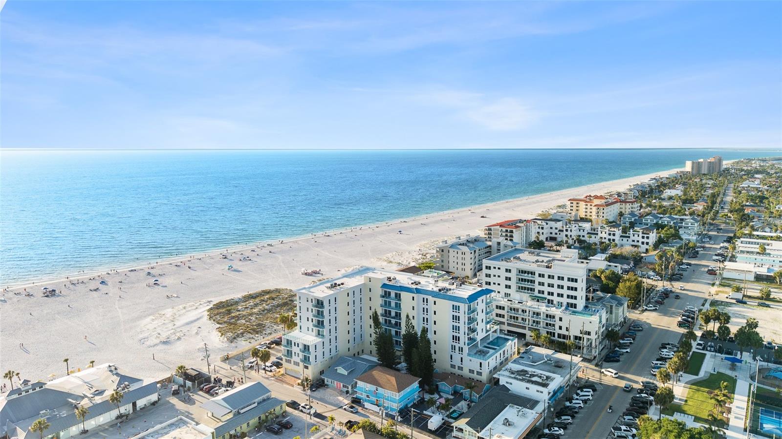 15 AVALON ST #502, CLEARWATER BEACH, FL — photo 52
