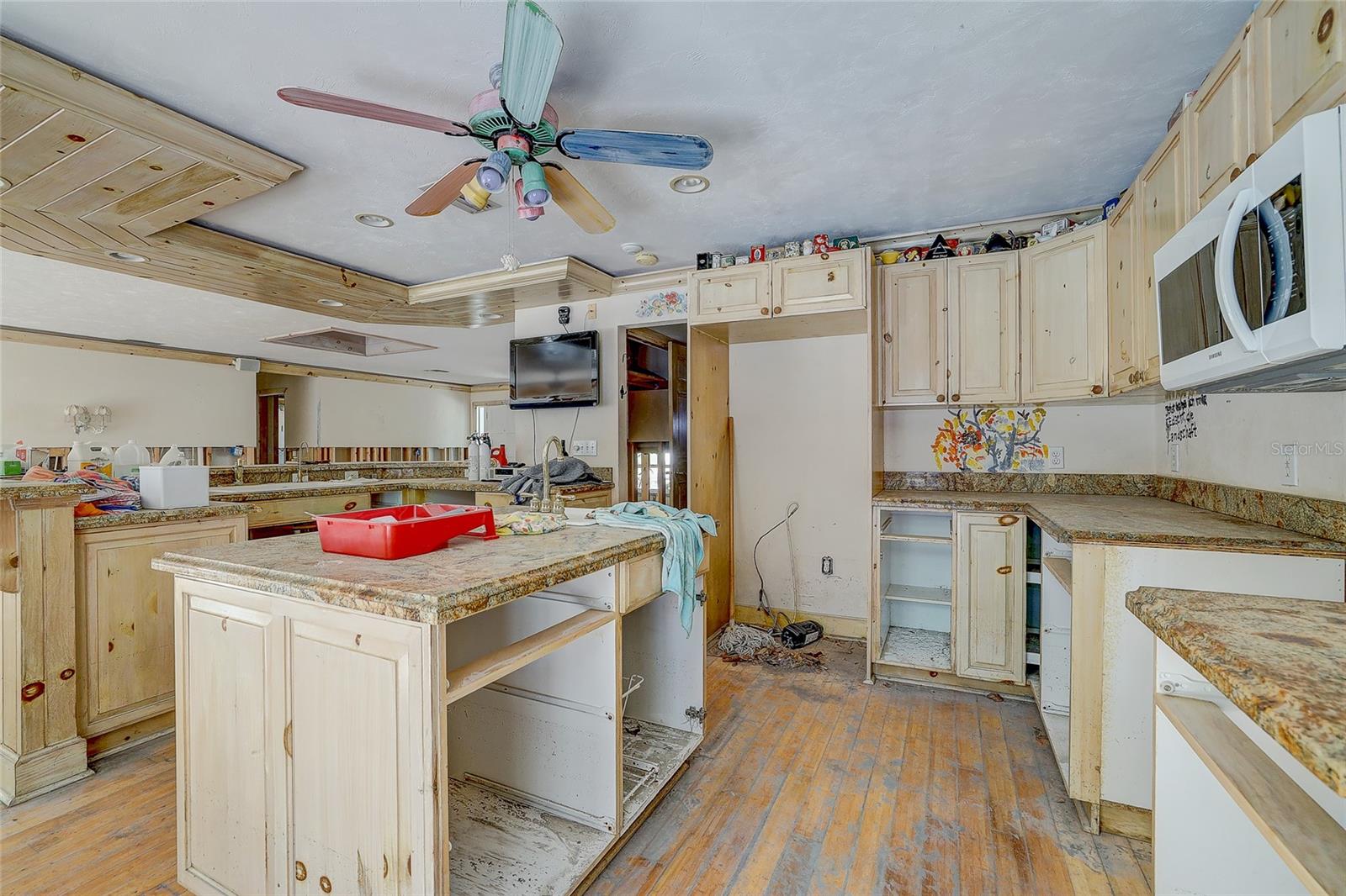 226 OGDEN ST, SARASOTA, FL — photo 15