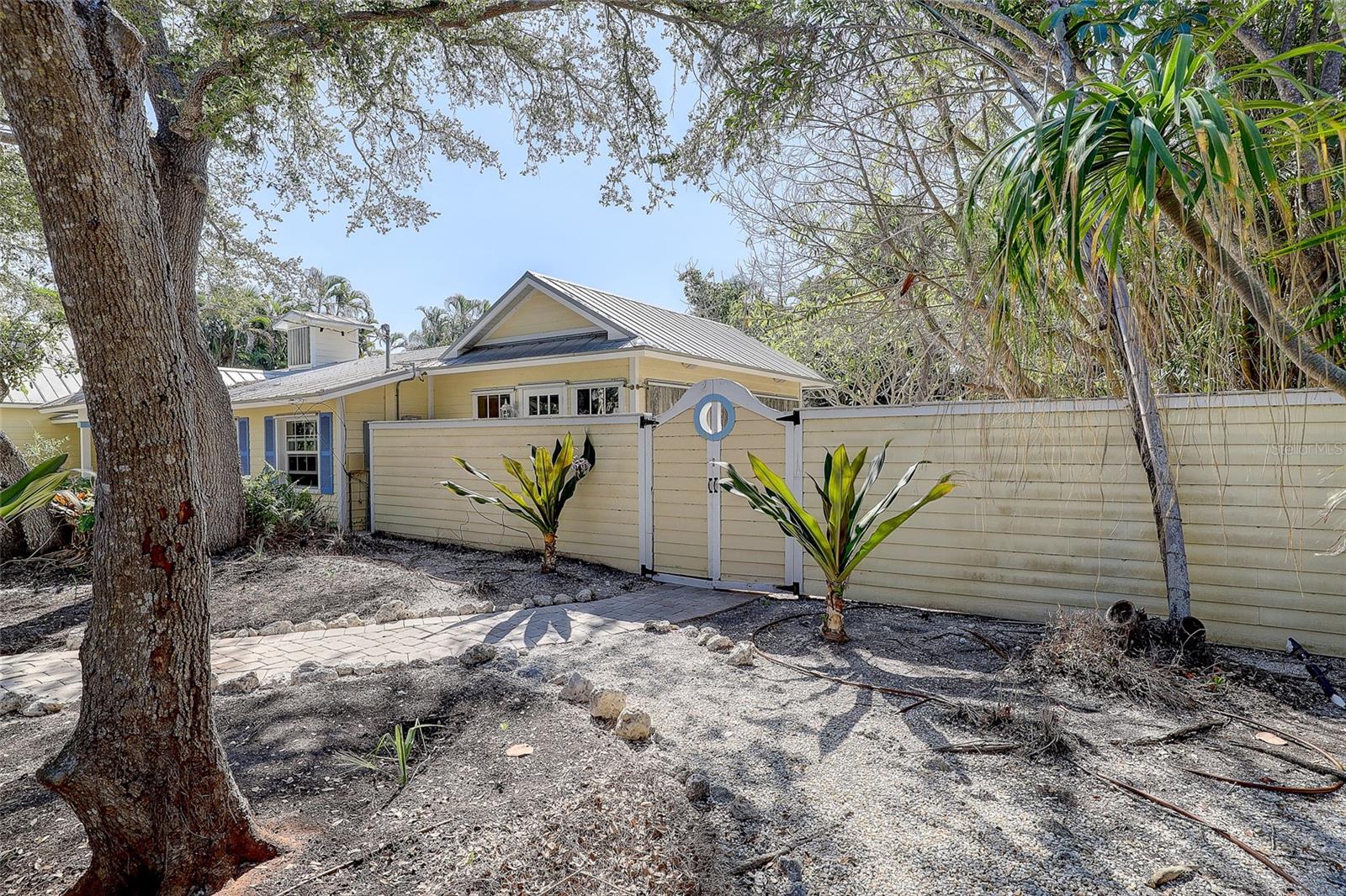 226 OGDEN ST, SARASOTA, FL — photo 48