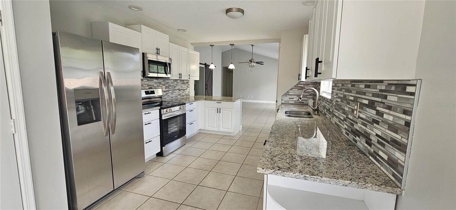 2625 SPRING VALLEY CIR, DELAND, FL — photo 7