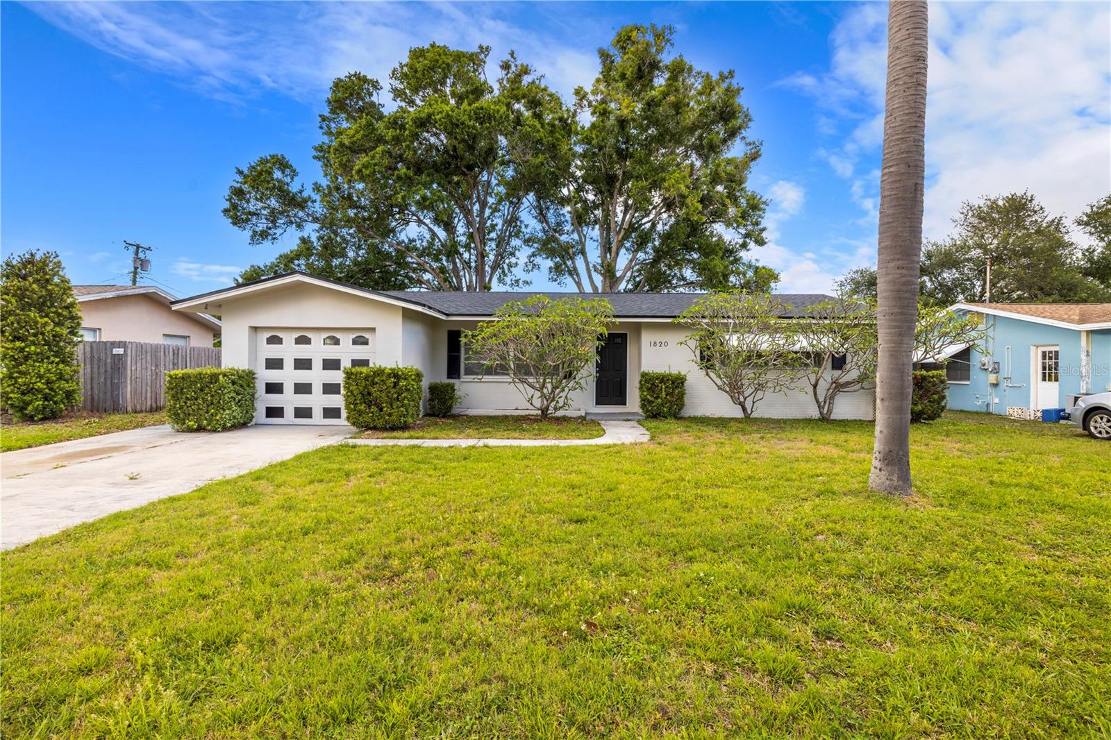 1820 PATLIN CIR N, LARGO, FL
