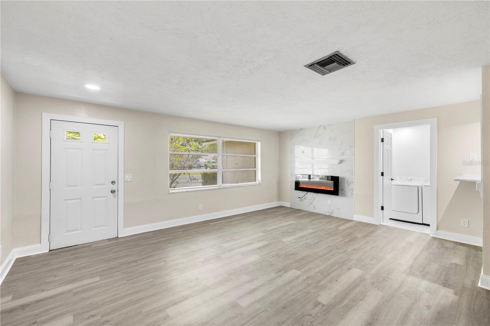1820 PATLIN CIR N, LARGO, FL — photo 8