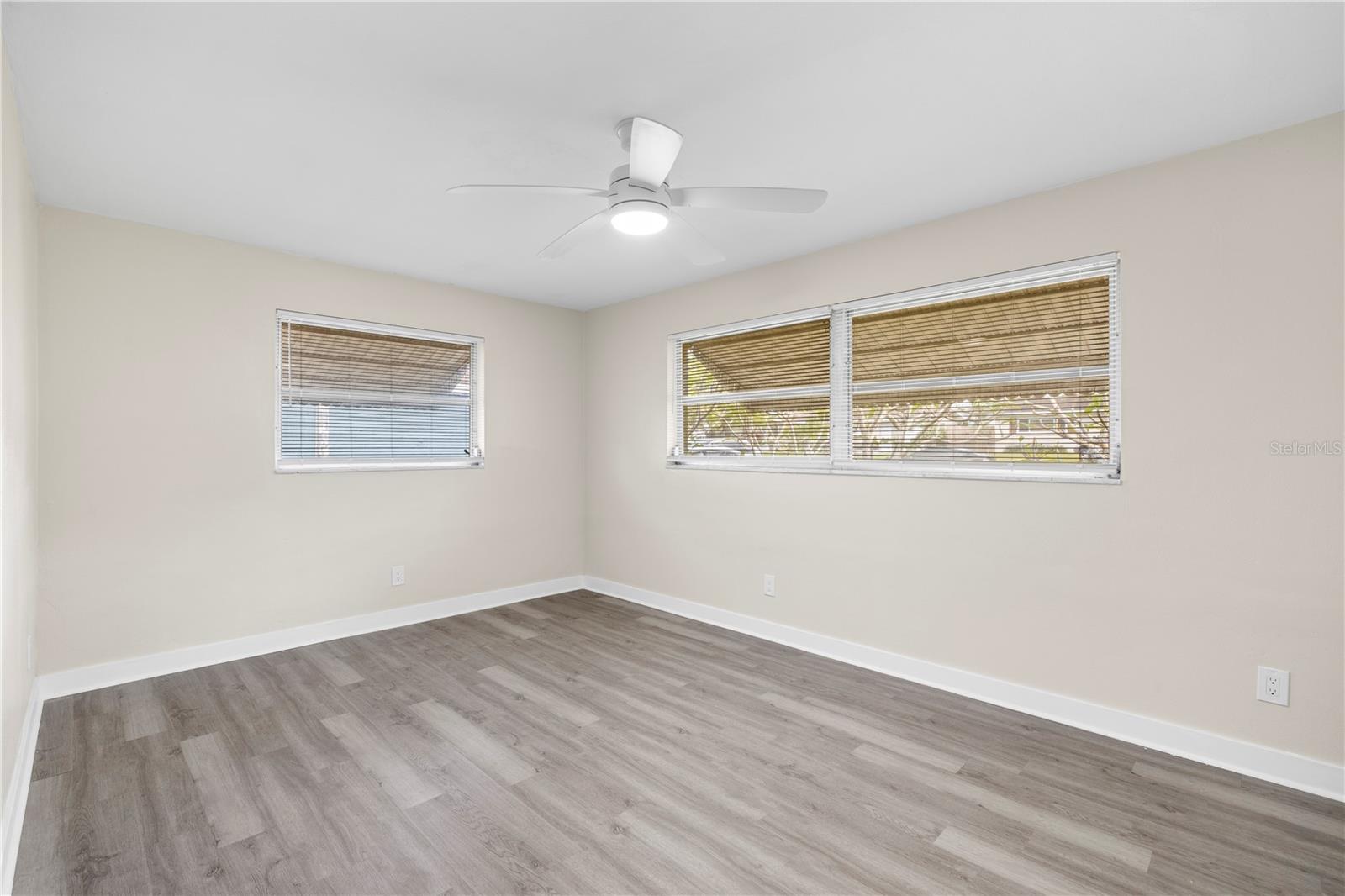 1820 PATLIN CIR N, LARGO, FL — photo 24