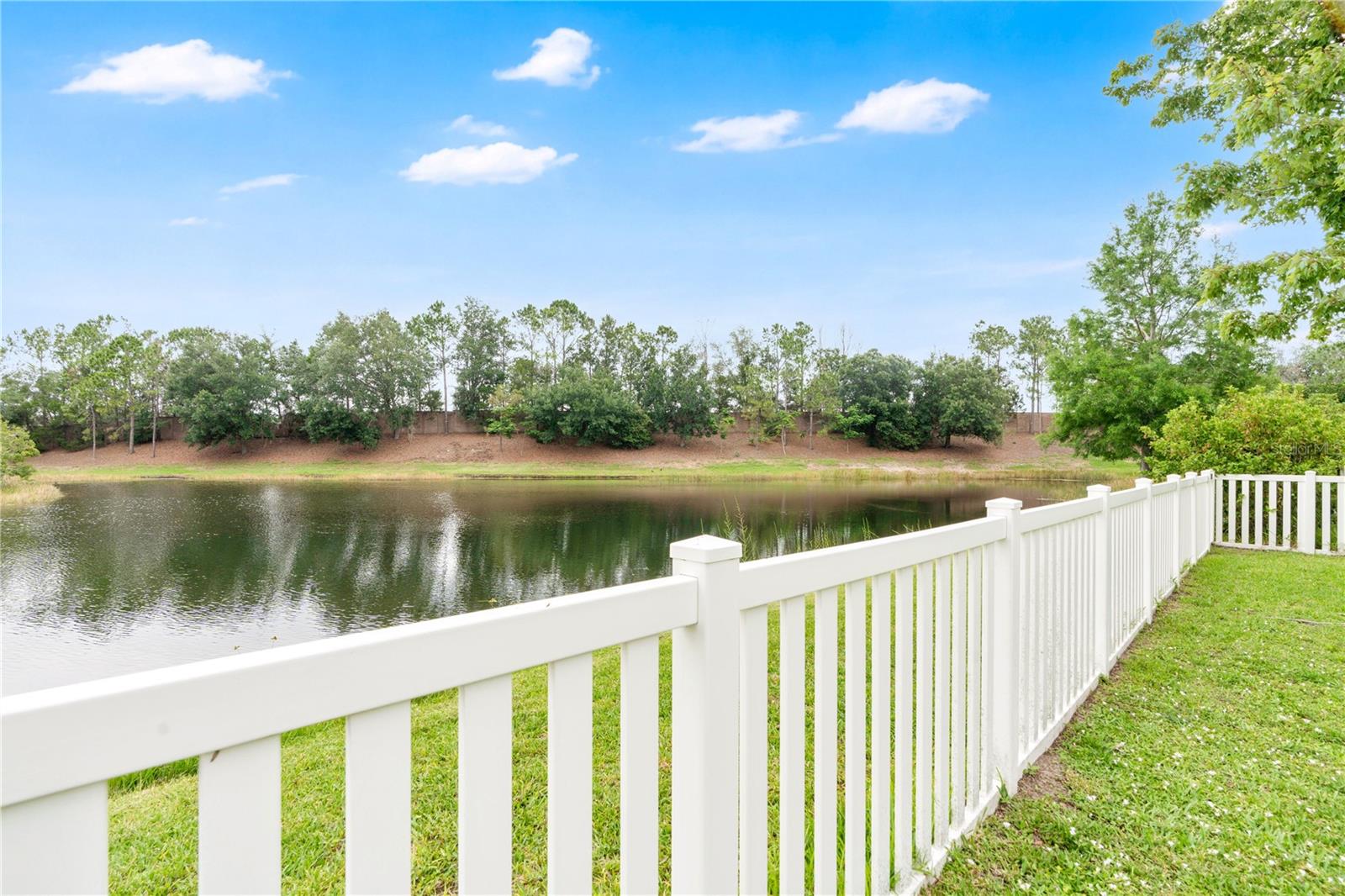 15031 SKIP JACK LOOP, LAKEWOOD RANCH, FL — photo 2