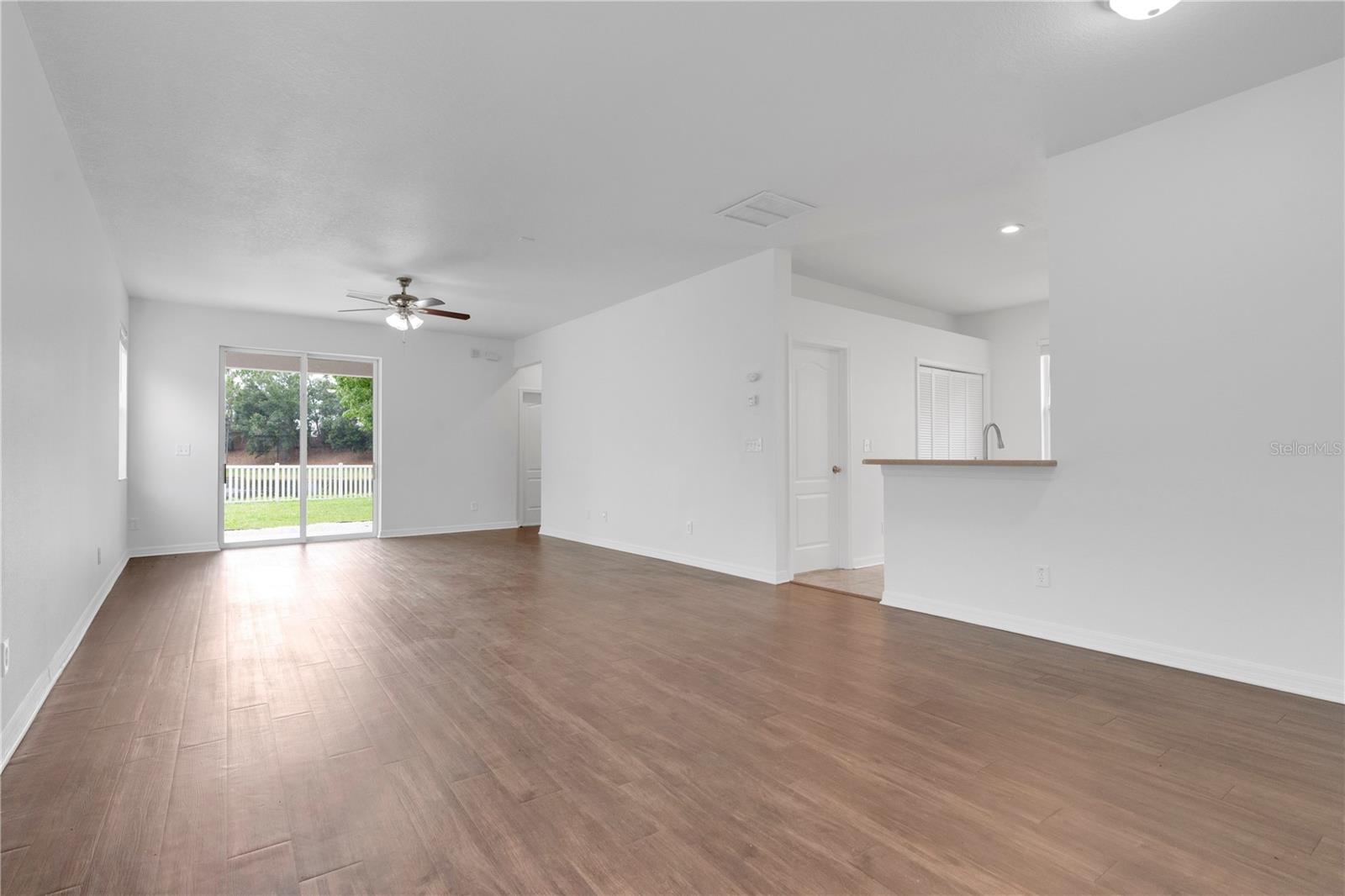 15031 SKIP JACK LOOP, LAKEWOOD RANCH, FL — photo 9