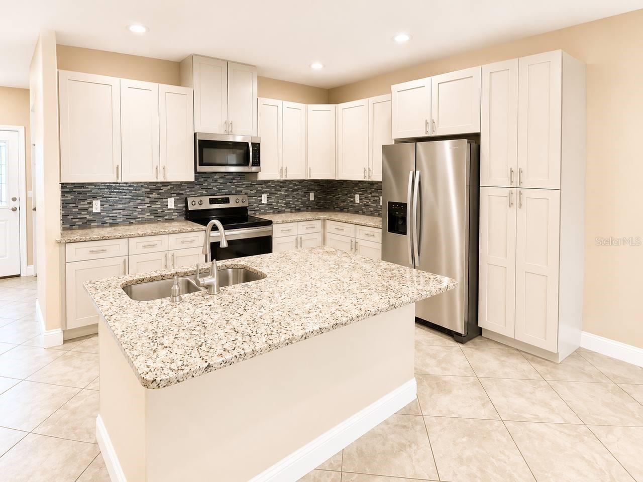 57 COLUMBIA LN #B, PALM COAST, FL — photo 3