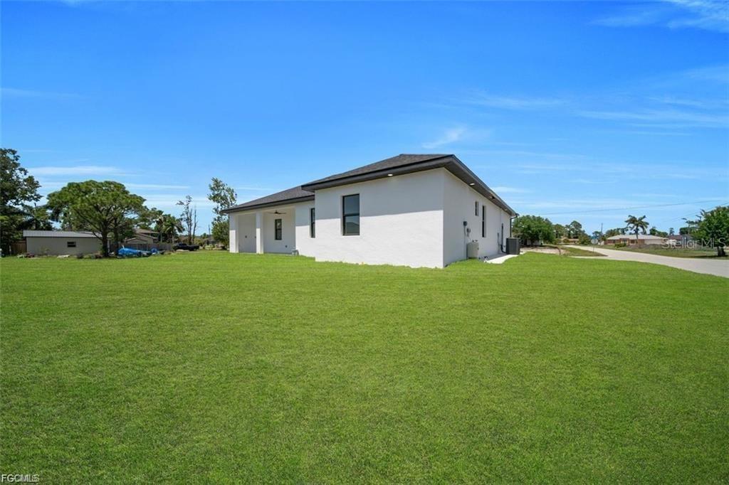 3901 3RD ST SW, LEHIGH ACRES, FL — photo 38