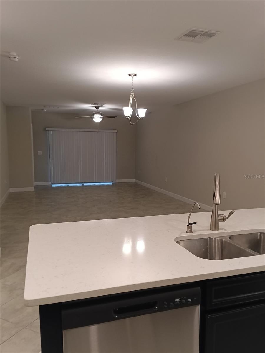10274 ECHO DOCK LOOP, SAN ANTONIO, FL — photo 7