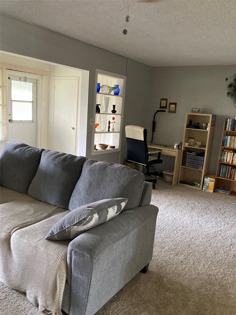 5660 80TH ST N #B107, ST PETERSBURG, FL — photo 4