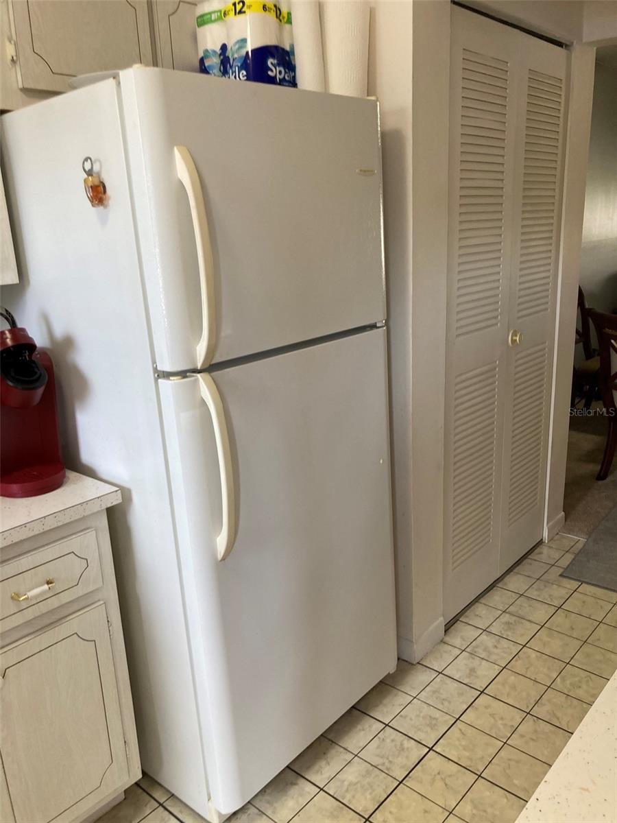 5660 80TH ST N #B107, ST PETERSBURG, FL — photo 17