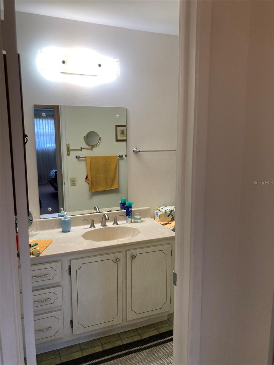 5660 80TH ST N #B107, ST PETERSBURG, FL — photo 26