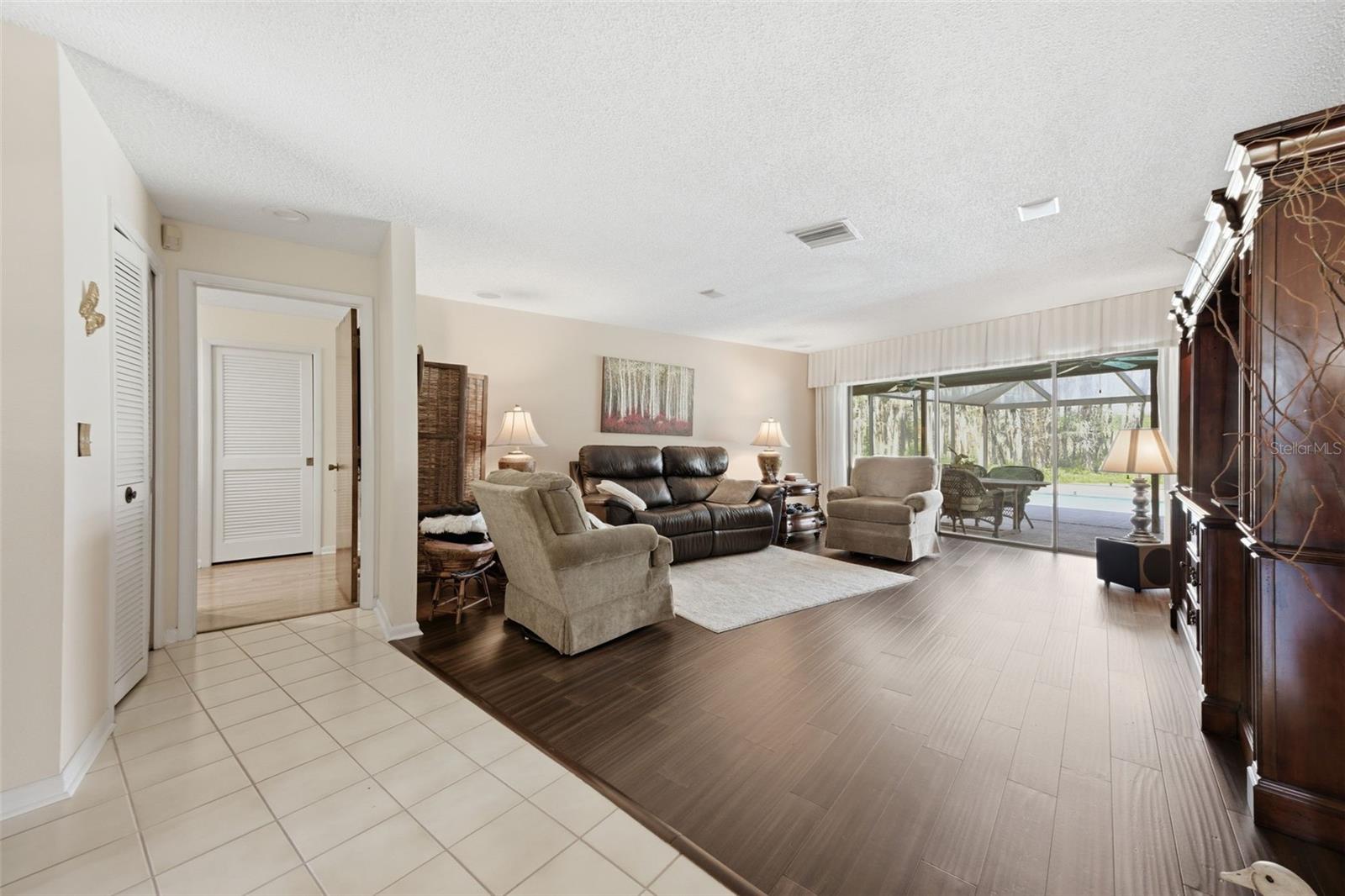 820 NEWBERGER RD, LUTZ, FL — photo 13