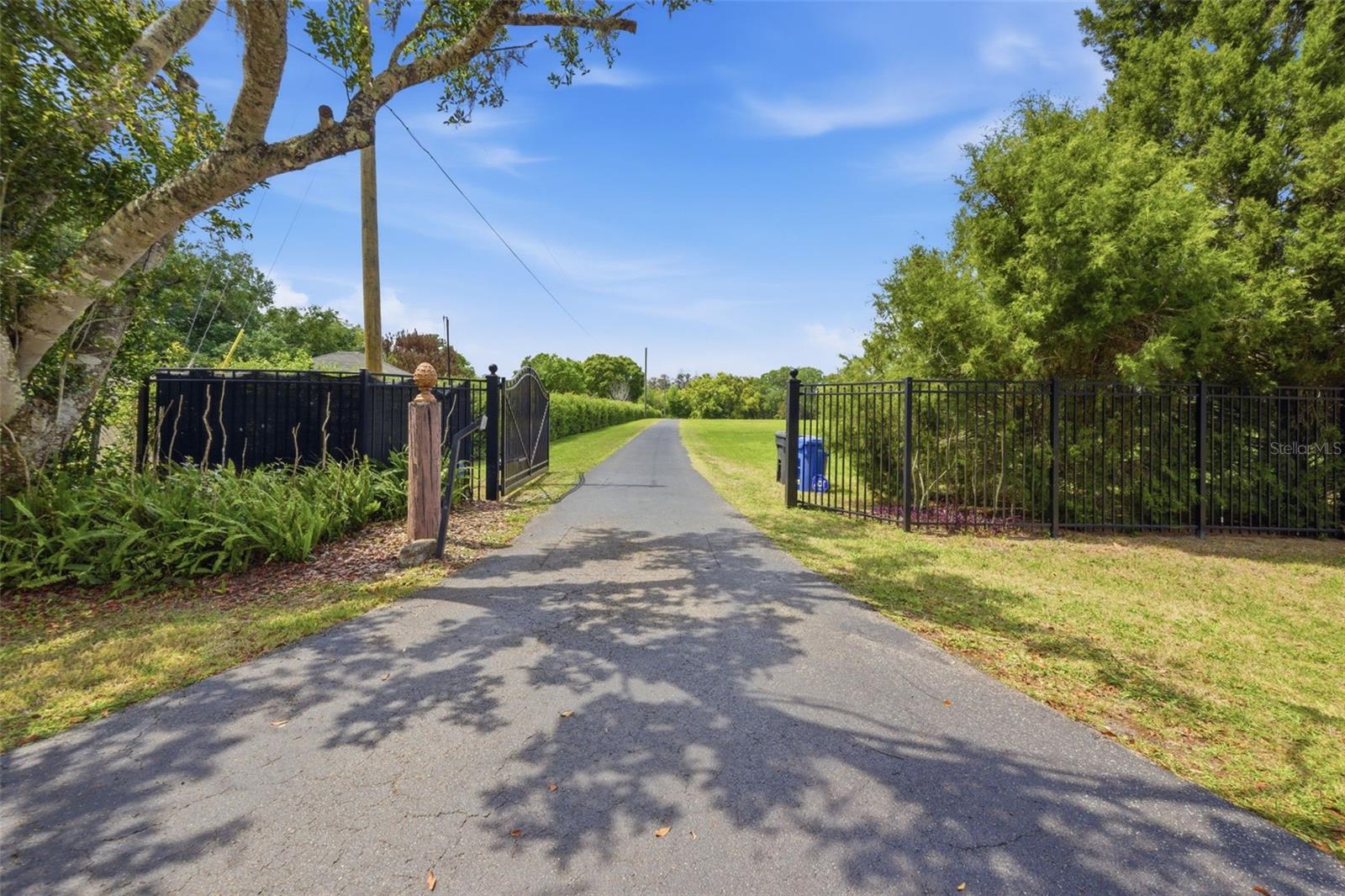 820 NEWBERGER RD, LUTZ, FL — photo 24