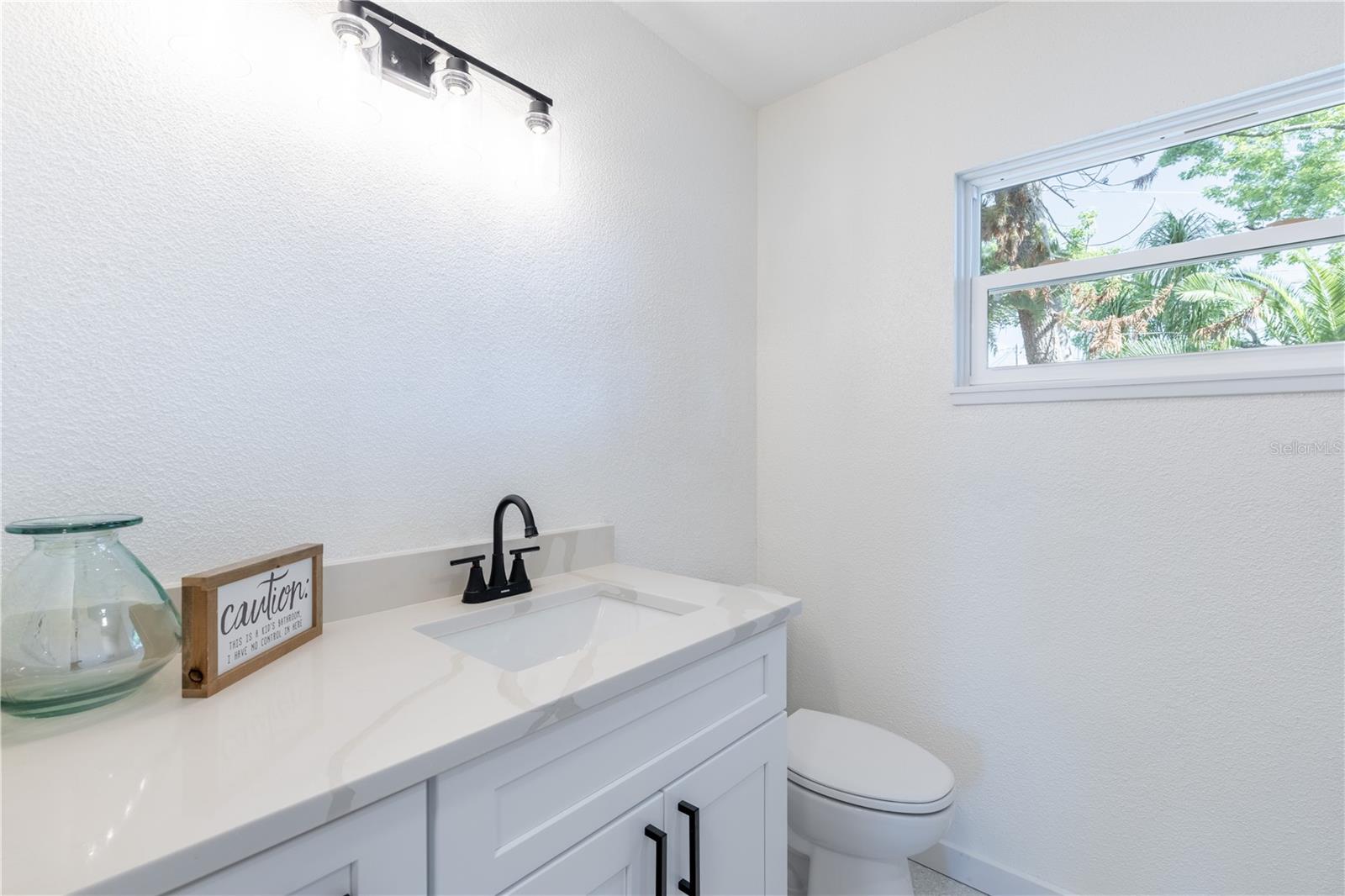 1201 SHERMAN AVE, TAVARES, FL — photo 34
