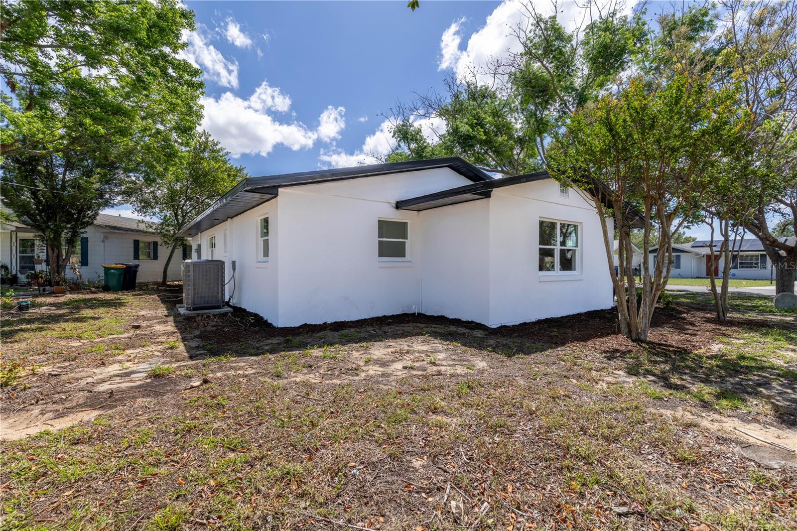 1201 SHERMAN AVE, TAVARES, FL — photo 51