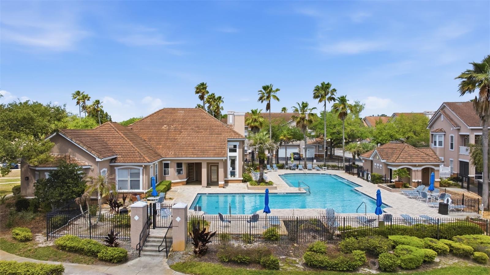 10504 VILLA VIEW CIR, TAMPA, FL — photo 32