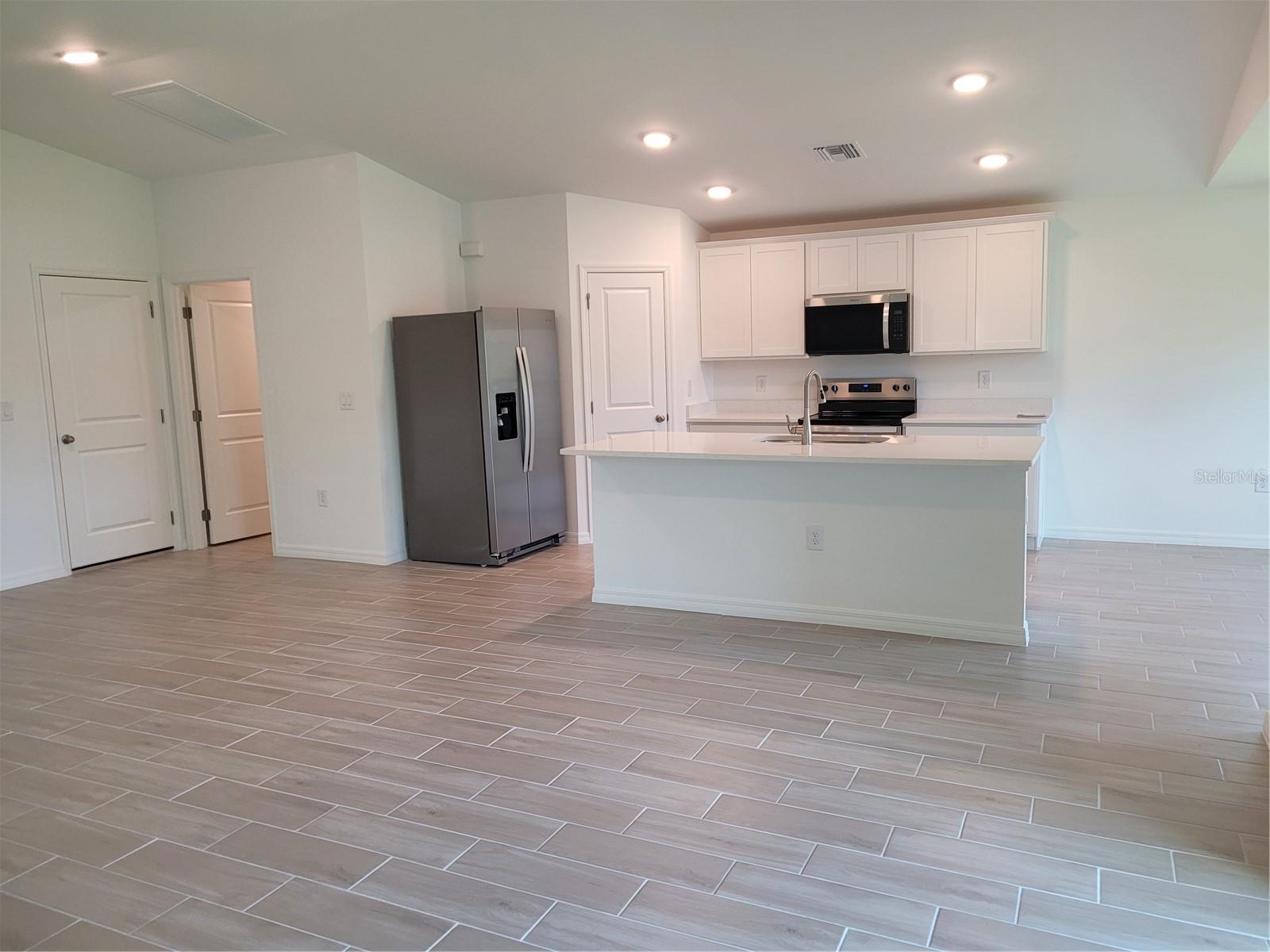 11383 BAGGOT AVE, ENGLEWOOD, FL — photo 5