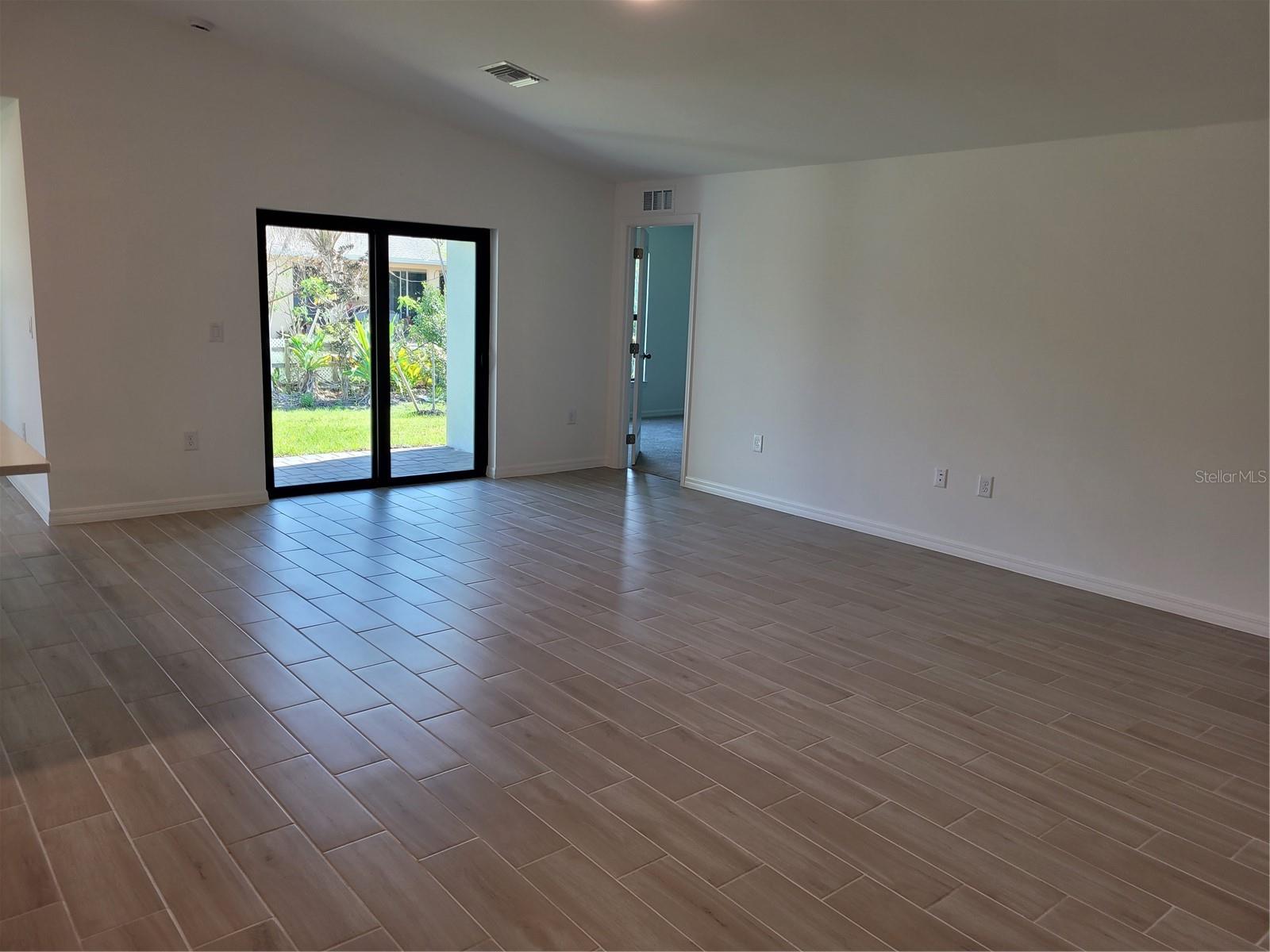 11383 BAGGOT AVE, ENGLEWOOD, FL — photo 16