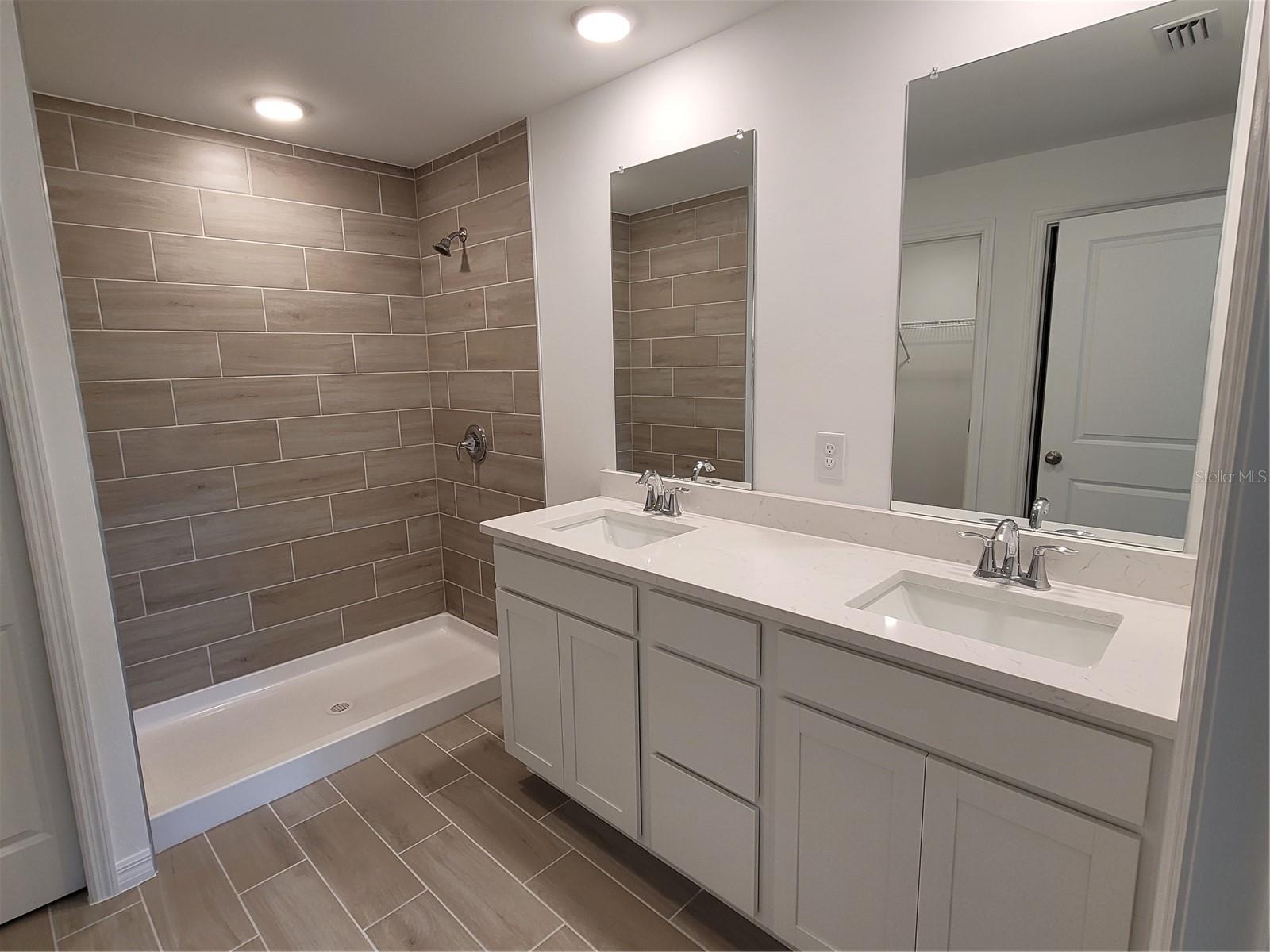 11383 BAGGOT AVE, ENGLEWOOD, FL — photo 19
