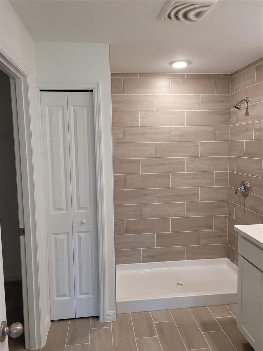 11383 BAGGOT AVE, ENGLEWOOD, FL — photo 20