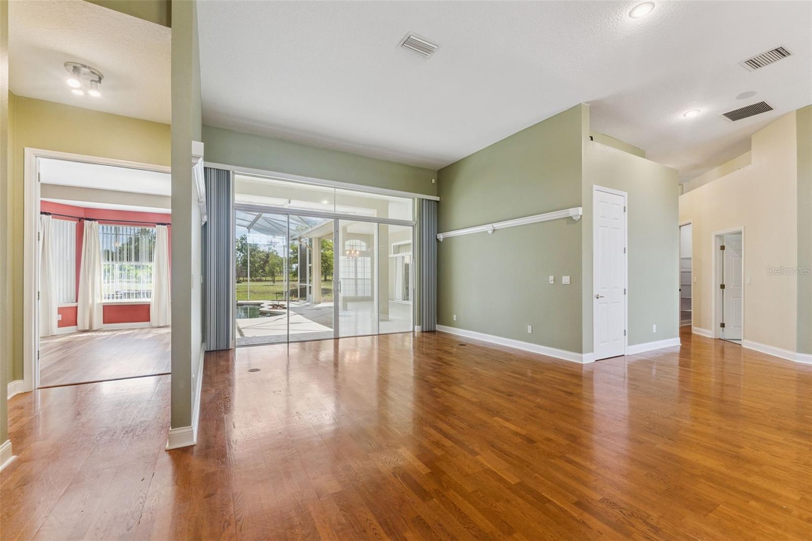 17540 VISTA BELLE CT, MONTVERDE, FL — photo 15