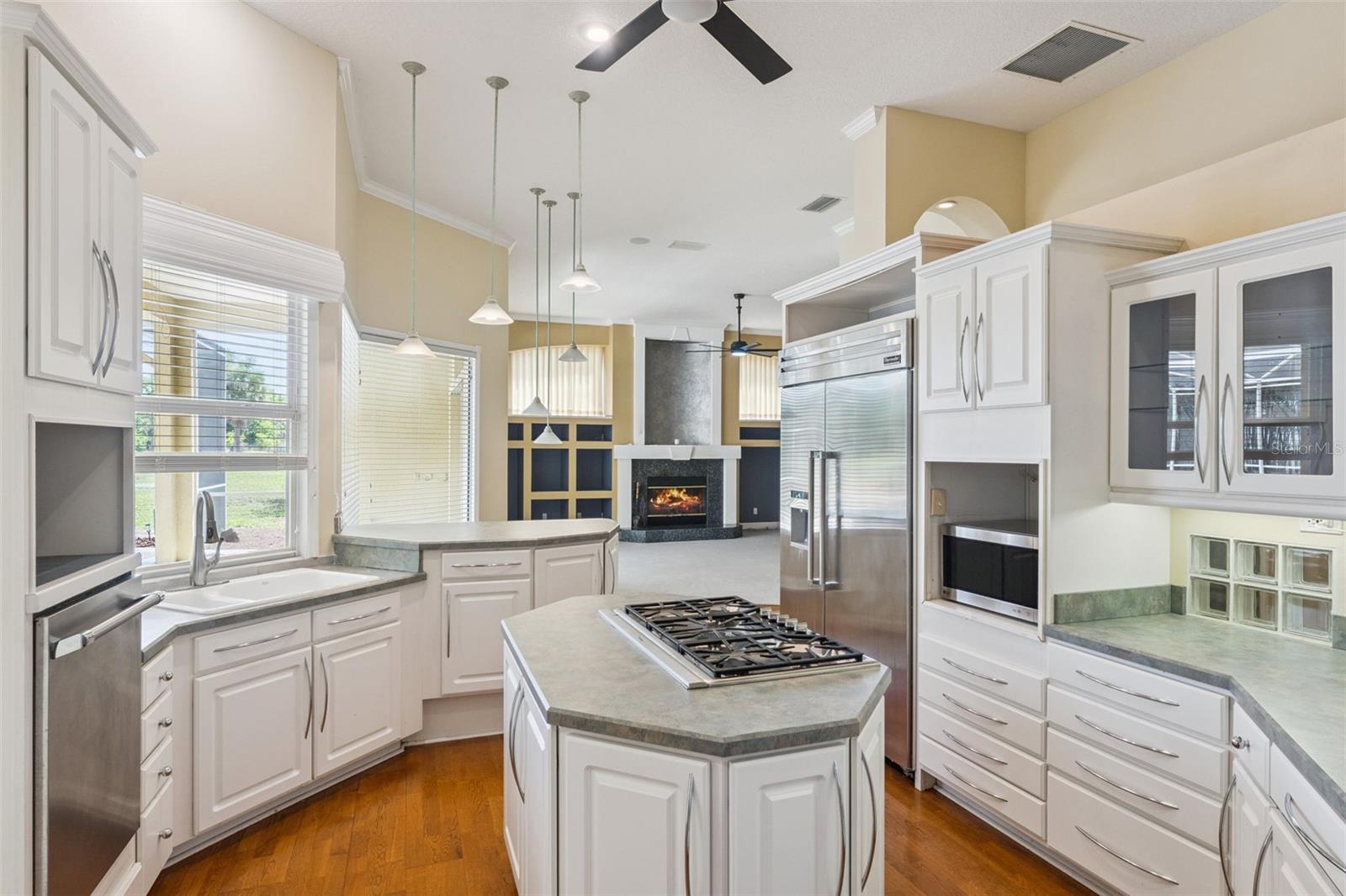 17540 VISTA BELLE CT, MONTVERDE, FL — photo 40