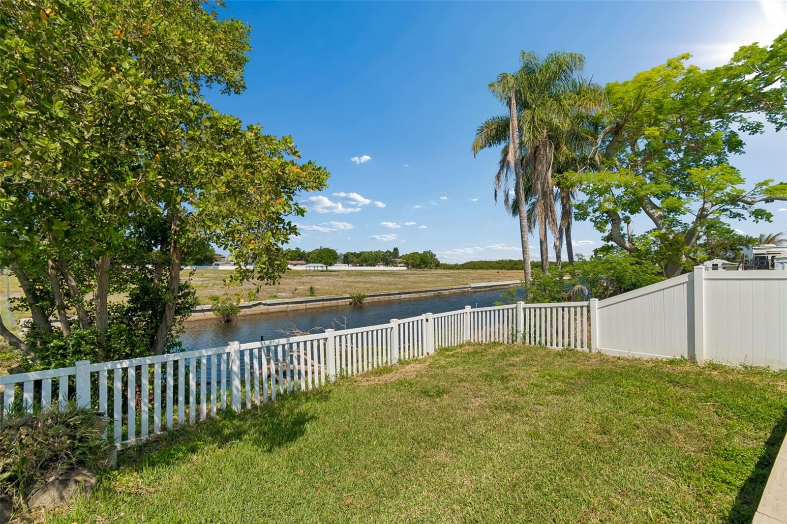 1130 SWEENEY DR, RUSKIN, FL — photo 32