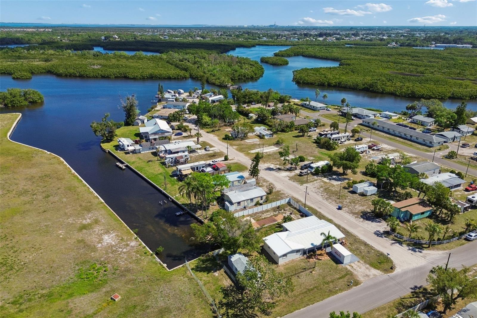 1130 SWEENEY DR, RUSKIN, FL — photo 44