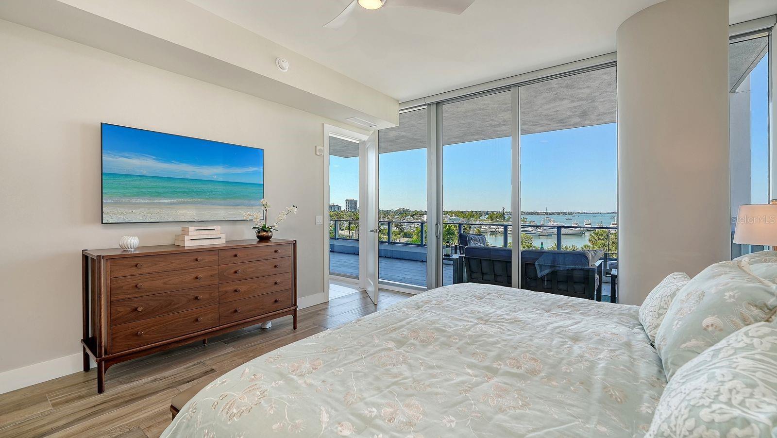 1155 N GULFSTREAM AVE #401, SARASOTA, FL — photo 41
