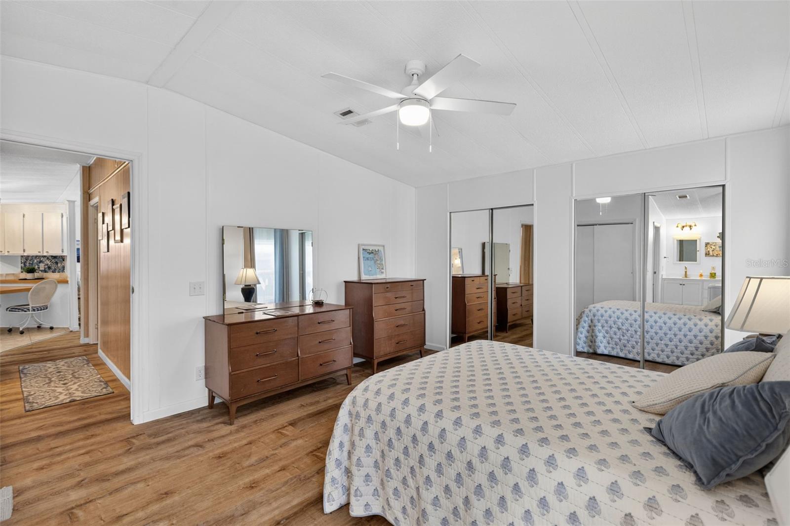 485 LOMA LINDA, NORTH PORT, FL — photo 13