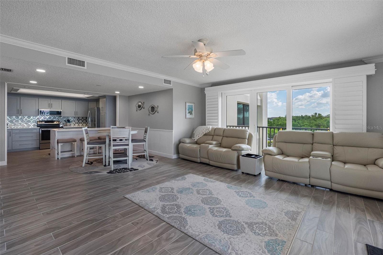 1501 GULF BLVD #102, CLEARWATER BEACH, FL — photo 22