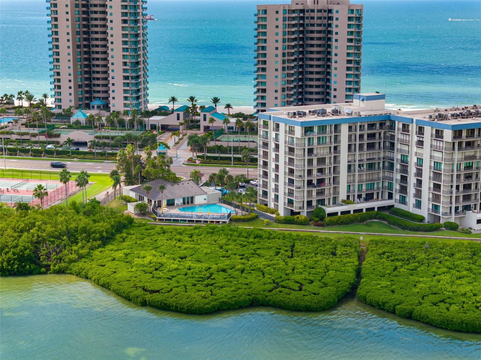 1501 GULF BLVD #102, CLEARWATER BEACH, FL — photo 46