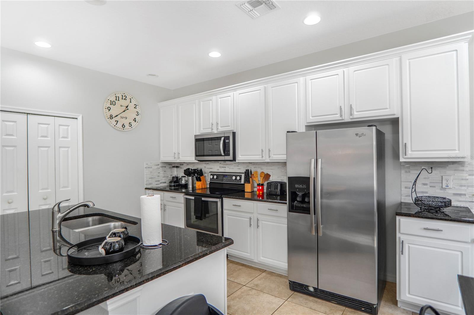 620 LAS FUENTES DR, KISSIMMEE, FL — photo 13