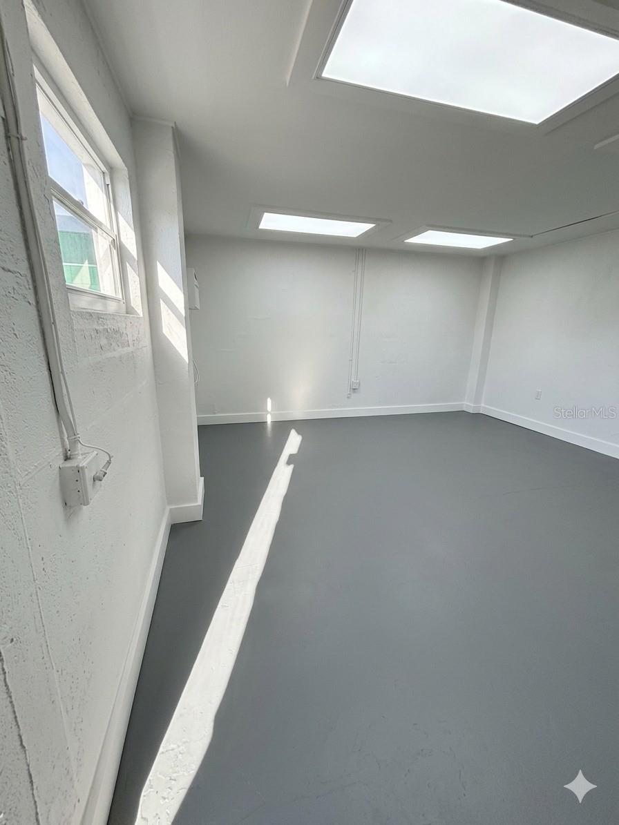 4055 7TH TERRACE, ST PETERSBURG, FL — photo 9