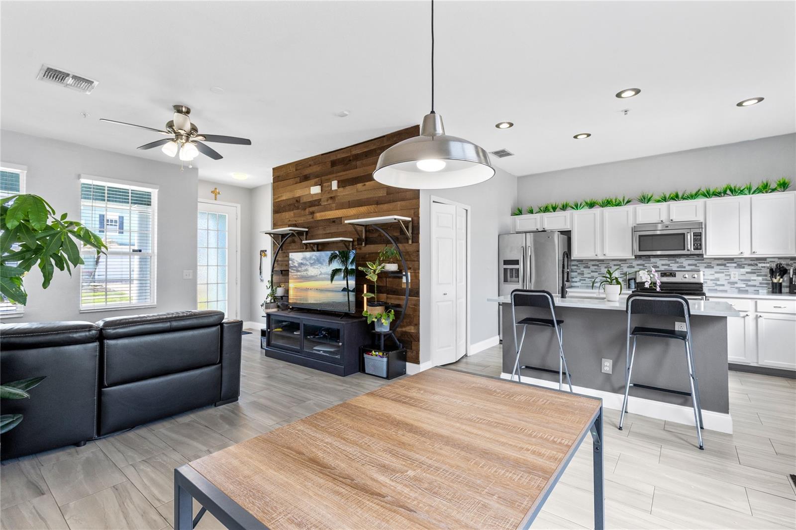 6187 CHAPLEDALE DR, ORLANDO, FL — photo 4