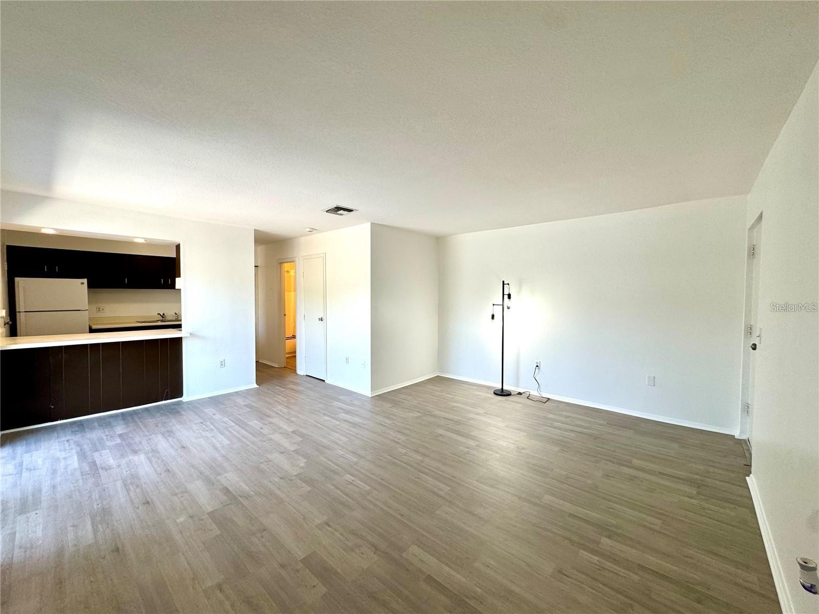 2632 HIDDEN LAKE DR N #E, SARASOTA, FL — photo 6