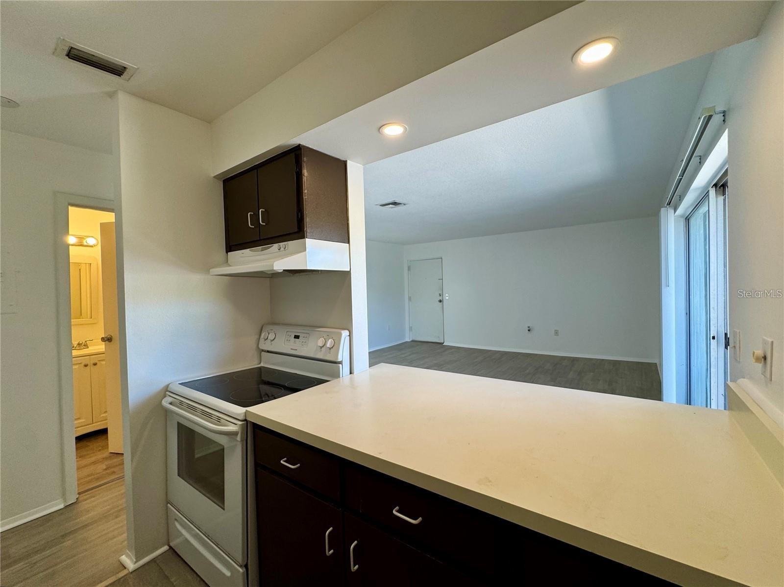 2632 HIDDEN LAKE DR N #E, SARASOTA, FL — photo 14