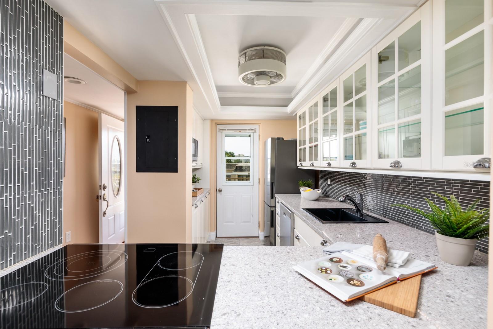 1 S BOCA CIEGA POINT BLVD #204, ST PETERSBURG, FL — photo 9