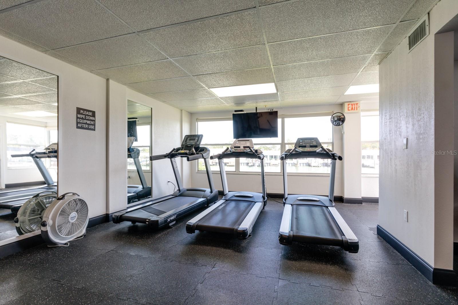 1 S BOCA CIEGA POINT BLVD #204, ST PETERSBURG, FL — photo 21