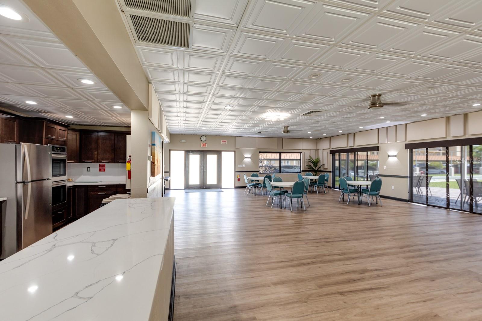 1 S BOCA CIEGA POINT BLVD #204, ST PETERSBURG, FL — photo 24