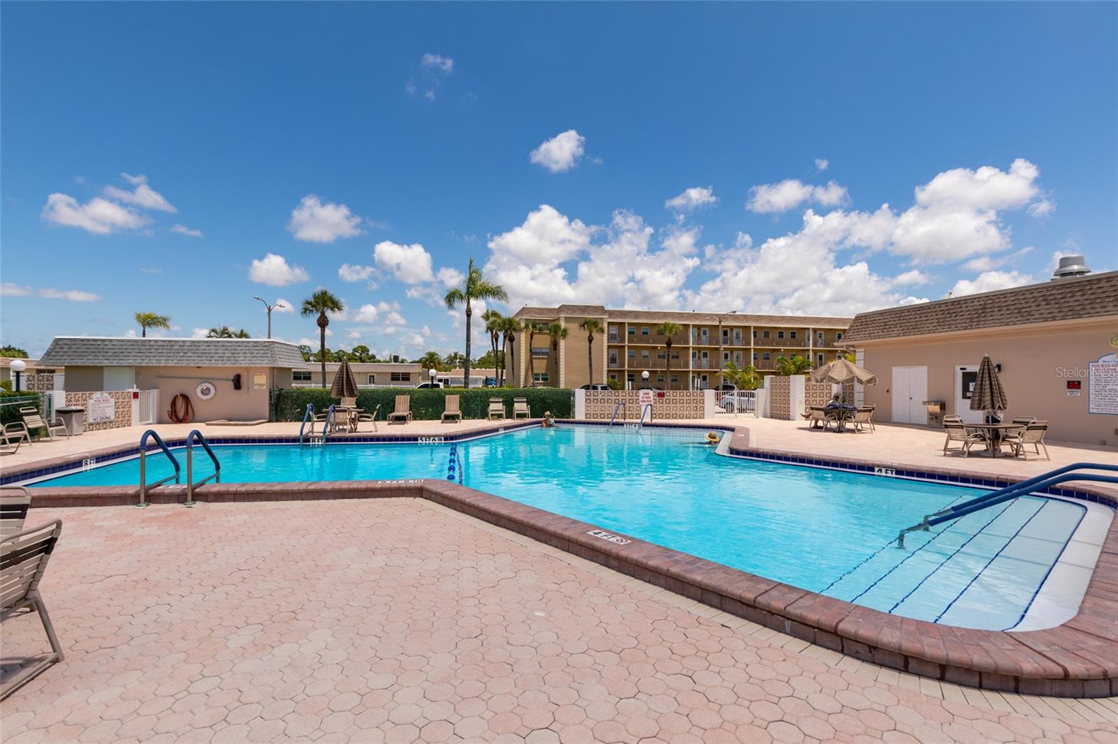1 S BOCA CIEGA POINT BLVD #204, ST PETERSBURG, FL — photo 37